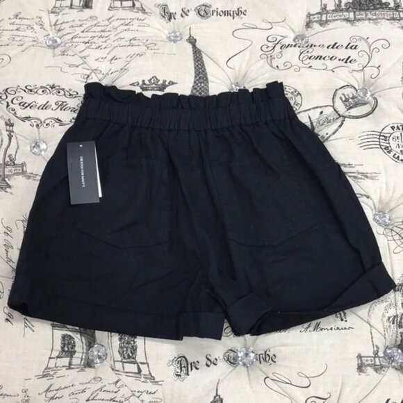 Danielle Bernstein Paperbag Waist Shorts - Picture 6 of 6